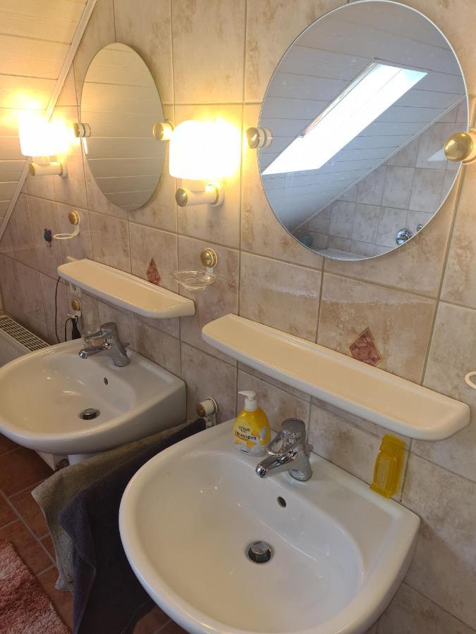 Ferienwohnung Grahn 15154 レーア エクステリア 写真